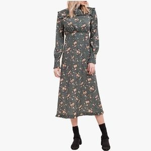 Moon River long sleeved floral midi dress. Size XS